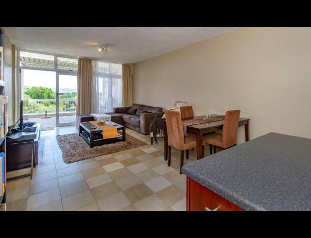 2 BEDROOM PROPERTY TO RENT IN BEDFORD GARDENS